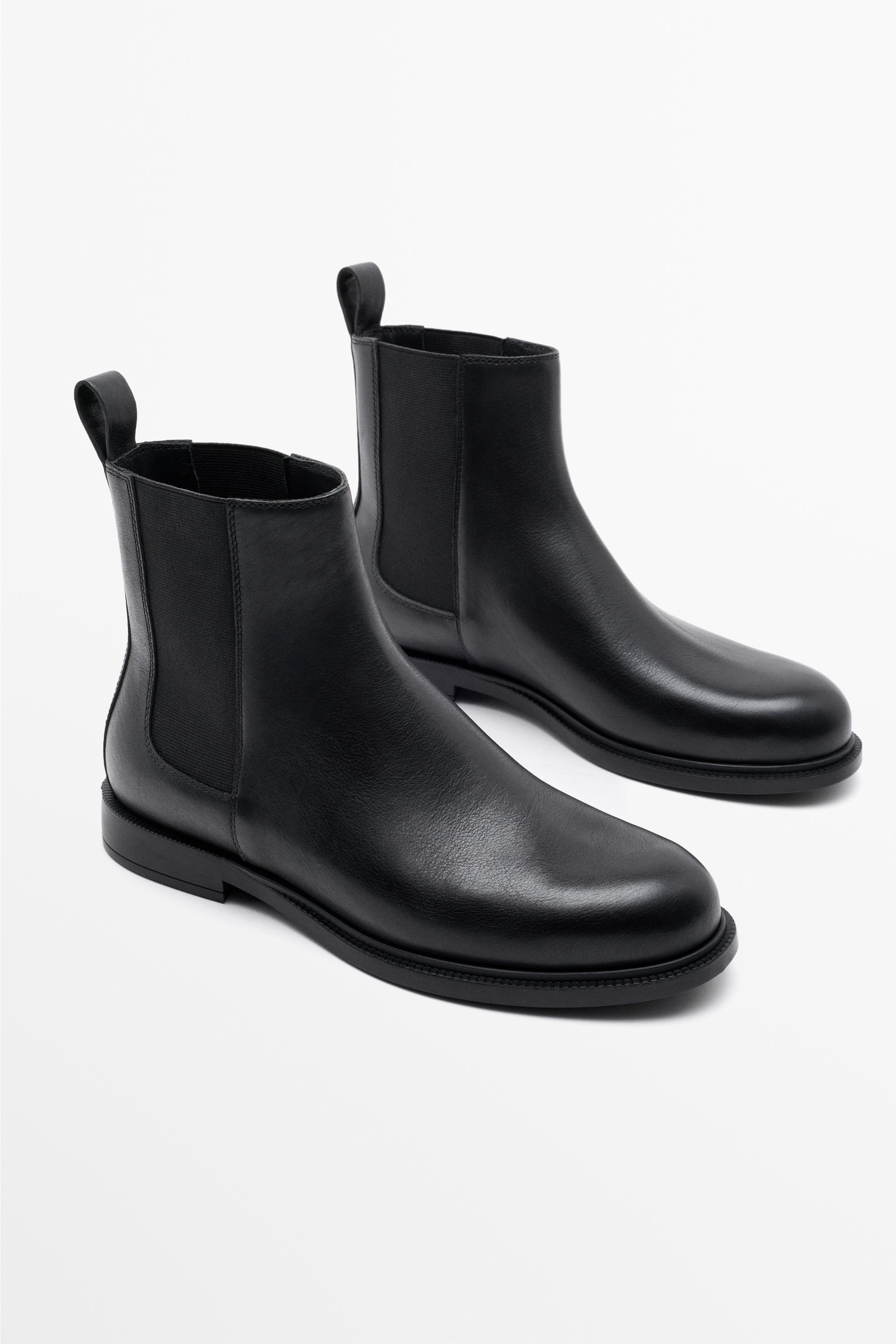 Leather Chelsea ankle boots